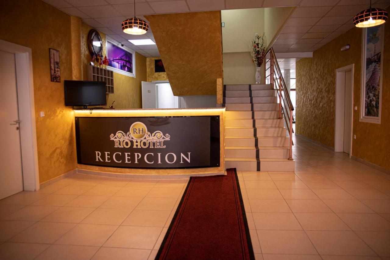 Rio Hotel Prizren Exterior foto